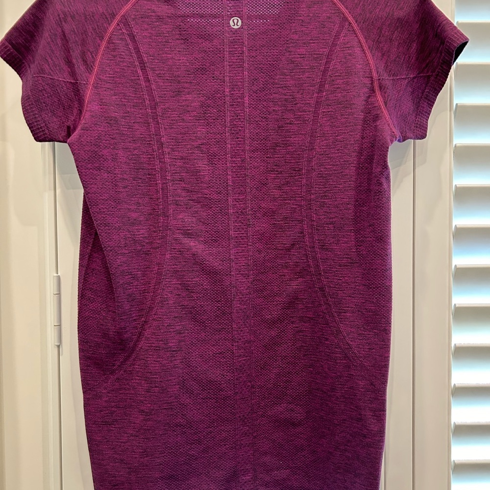 Lululemon Swiftly Tech T